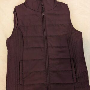 New York & Company Maroon Puffer Vest – Size Medium – NWT
